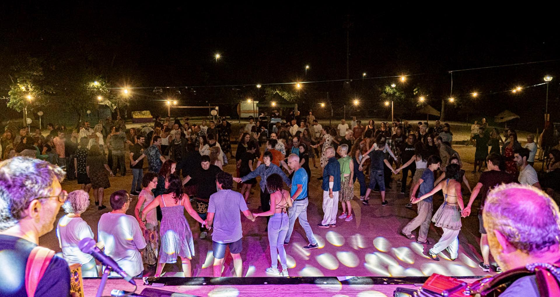 Festival de danças do mundo - Dançarão