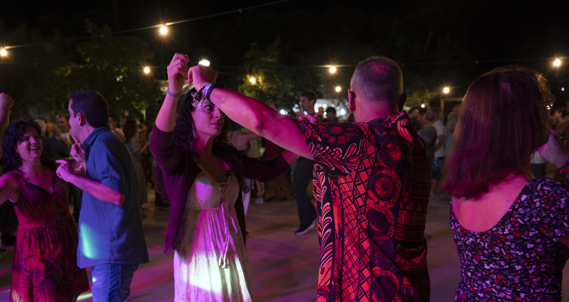 Festival de danças do mundo - Dançarão